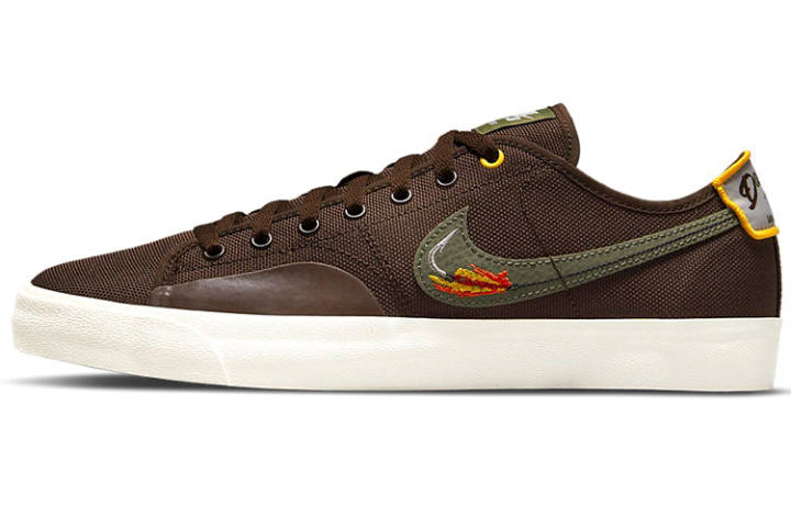 Nike Nike Sb Blazer Court Daan Van Der Linden Baroque Brown