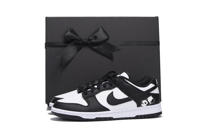 Nike Nike Dunk Coverage Slip Resistant Abrasion Resistant Coverage Slip Resistant And Abrasion Resistant Low top