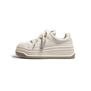 KBNB Slip Resistant Abrasion Resistant Low top Skateboard Shoes Women's White