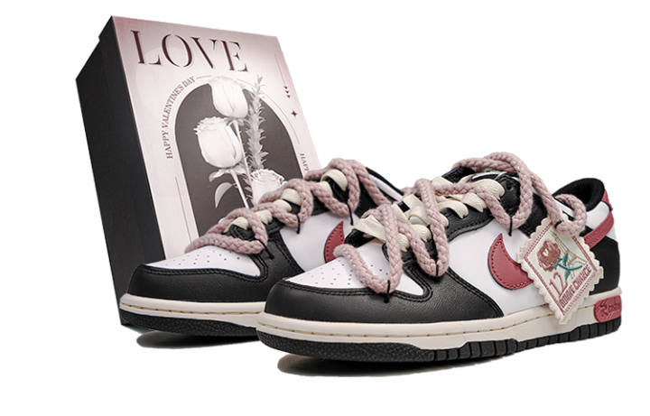 Nike Nike Dunk Abrasion Resistant Lightweight Slip Resistant Low top Skateboard Shoes GS Black Pink