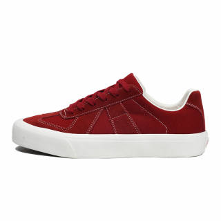 GOLUCK Low top Skateboard Shoes Unisex Burgundy