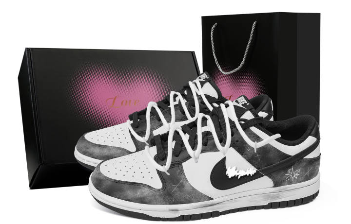 Nike Nike Dunk Dark Night Starry, Heart Box Abrasion Resistant Low top Skateboard Shoes Unisex Black White