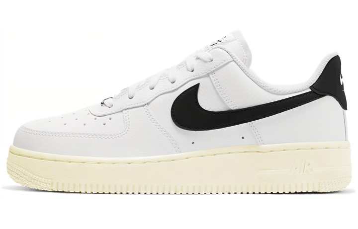 Nike Nike Air Force 1 Low '07 White Black Sail Women's