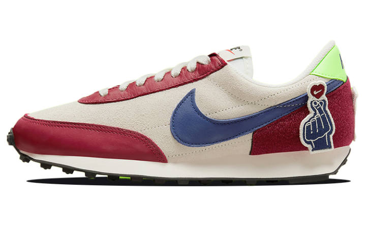Nike Nike Daybreak Pomegranate Patch Women's
