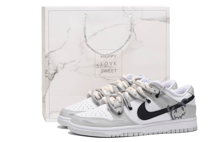 Nike Nike Dunk Leather Coverage Slip Resistant Impact Resistant Abrasion Resistant Low top Skateboard Shoes Men's Gray