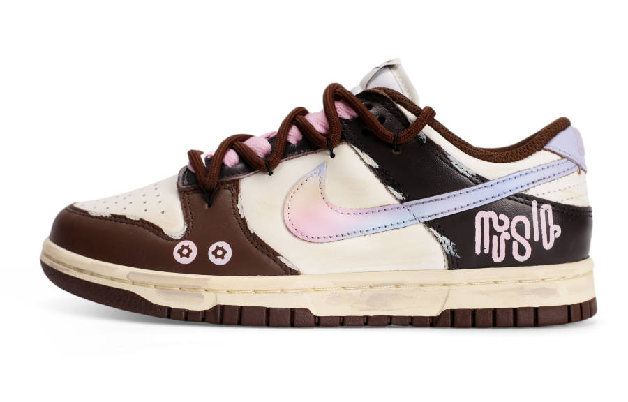 Nike Nike Dunk Slip Resistant, Abrasion Resistant, Waterproof Low top Skateboard Shoes Women's Beige Pink Brown