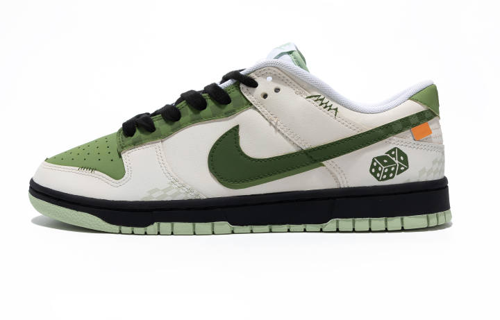 Nike Nike Dunk Low Green Racing Low top Skateboard Shoes Men's Gray Green Black
