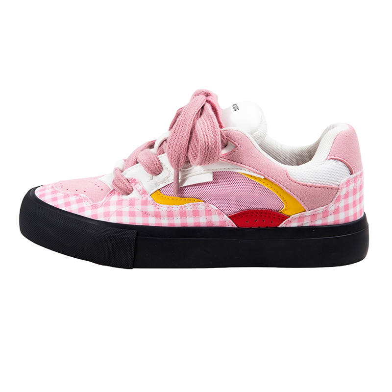 MINGKUANG Street Style Rising Stars POP Wear resistant And Lightweight Low top Skateboard Shoes Women's Pink