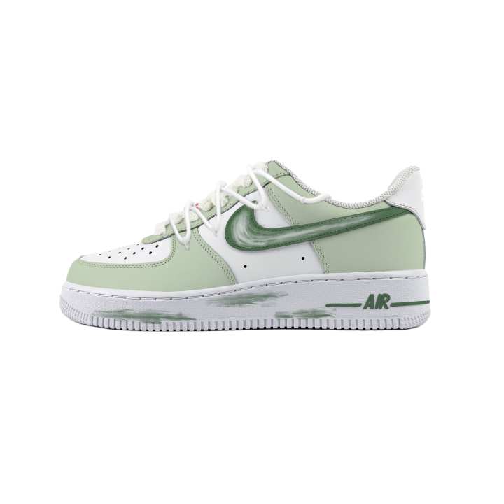 Nike Nike Air Force 1 Coverage Slip Resistant Coverage Slip Resistant Low top Skateboard Shoes Women's White Green