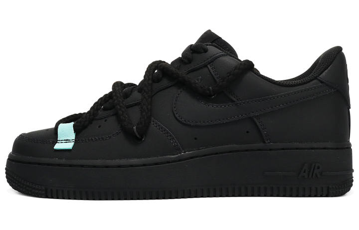 Nike Nike Air Force 1 Low 07 Low top Skateboard Shoes Men's Matte Black