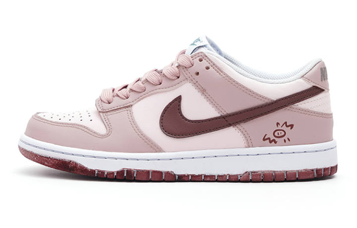 Nike Nike Dunk Low top Skateboard Shoes Women's