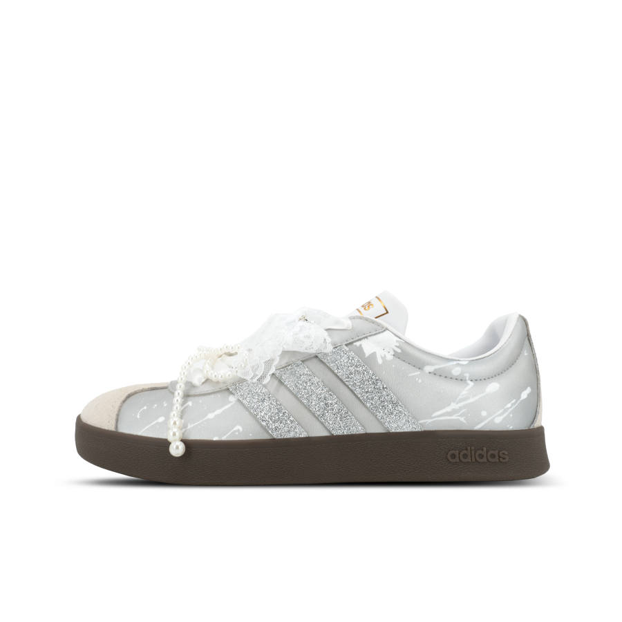 Adidas Adidas Vl Court Classic Gorilla Mischief XJDD Silver Sparkle Low top Skateboard Shoes Women's Silver