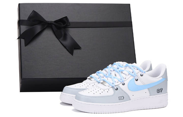 Nike Nike Air Force 1 07 Air Force 1 Skateboard Shoes Men's Gray Blue Box