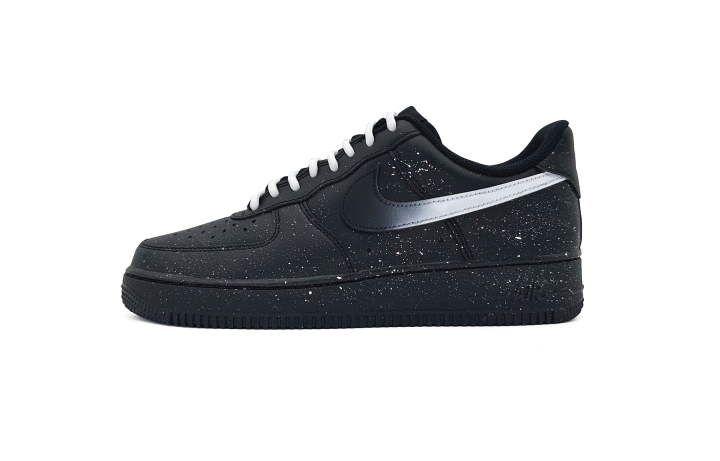 Nike Nike Air Force 1 Slip Resistant Abrasion Resistant Low top Skateboard Shoes Unisex Black White