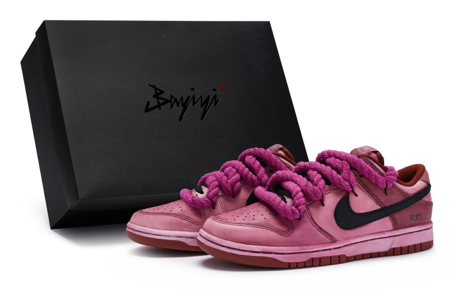Nike Nike Dunk 811 Manufacturing, Patient Girlish, Special Shoe Box Low top Skateboard Shoes Women's Pink Black