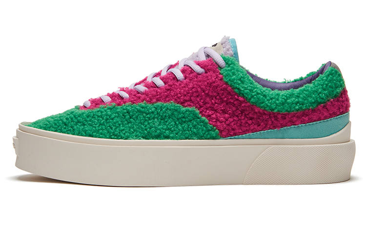 EQLZ EQUALIZER Fault Lo Fabric Slip Resistant Abrasion Resistant Low top Skateboard Shoes Unisex Green Red Misprint
