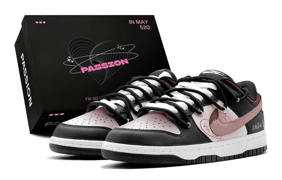 Nike Nike Dunk Black Sugar Heart Low top Skateboard Shoes Women's Black