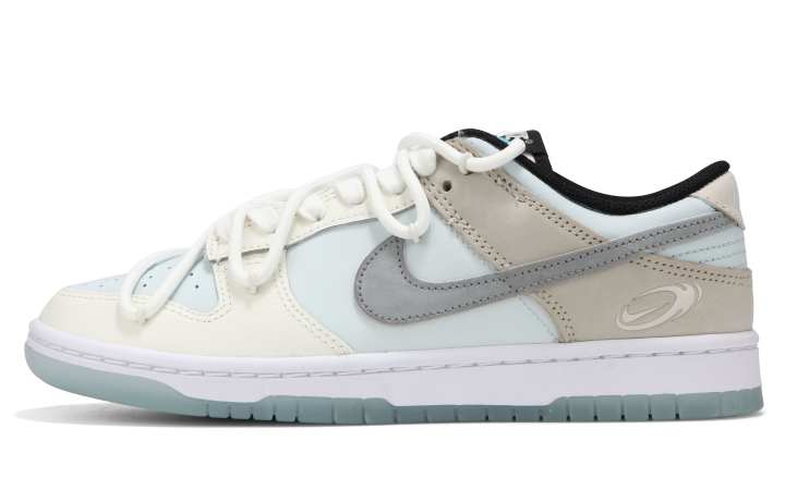 Nike Nike Dunk Low 'Supersonic' Low top Skateboard Shoes Women's Gray