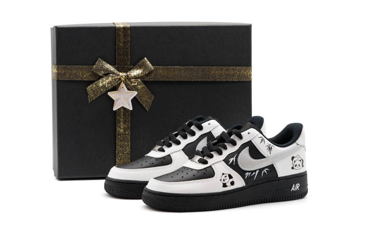 Nike Nike Air Force 1 Abrasion Resistant Abrasion Resistant Low top Skateboard Shoes Unisex Black White