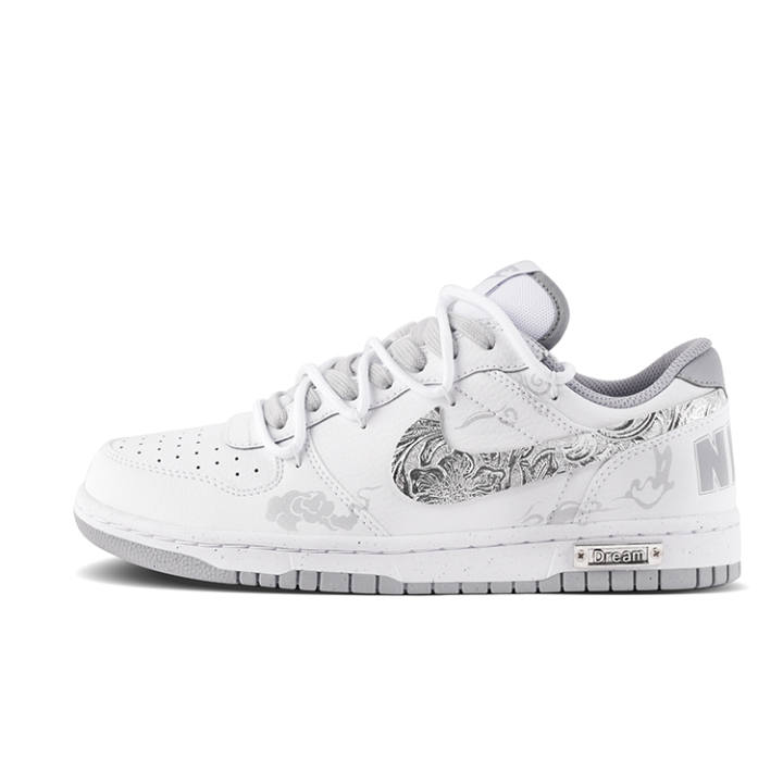 Nike Nike Big Low top Skateboard Shoes Men's Gray White