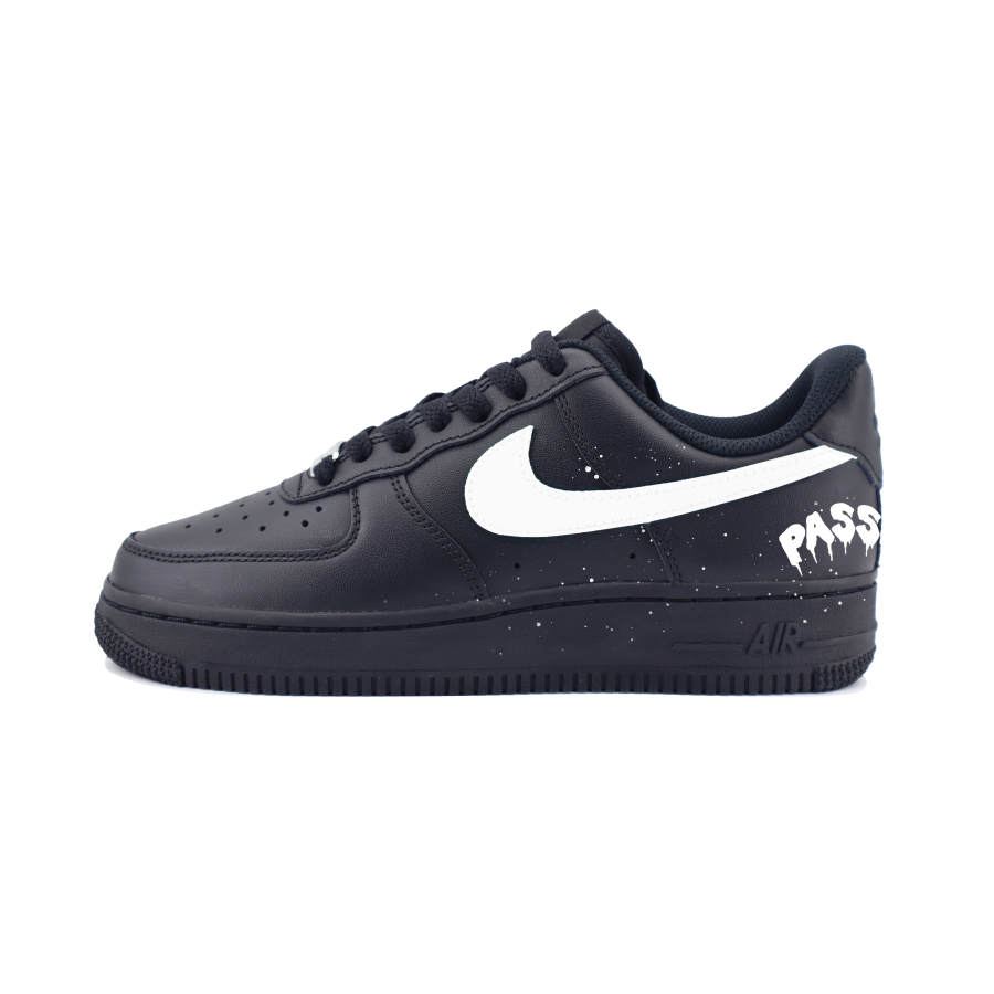 Nike Nike Air Force 1 Slip Resistant Abrasion Resistant Low top Skateboard Shoes Unisex Black White