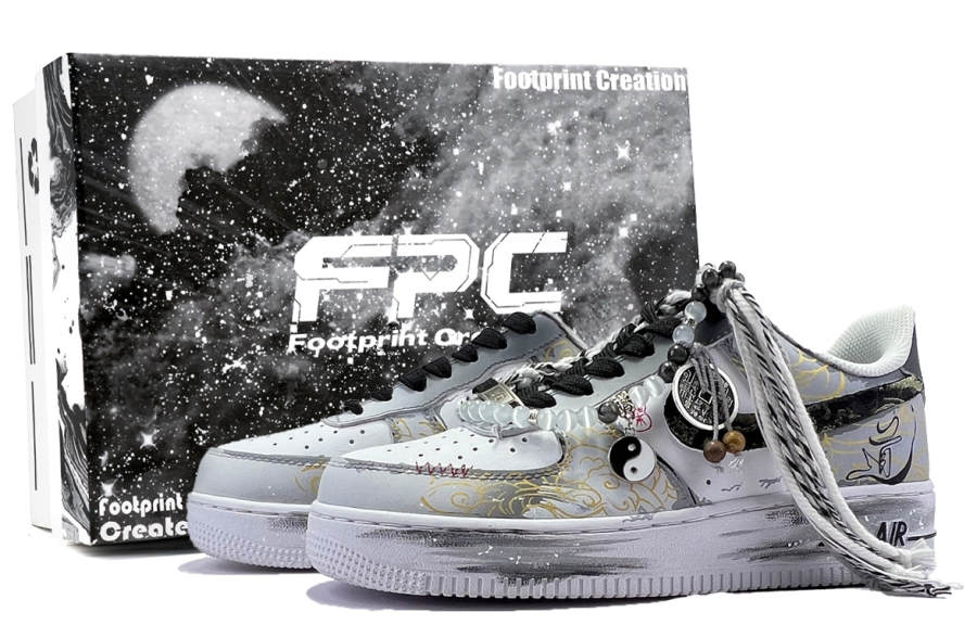 Nike Nike Air Force 1 Footprint Love Letter Cow Leather Abrasion Resistant Low top Skateboard Shoes Unisex Black Gold Gray
