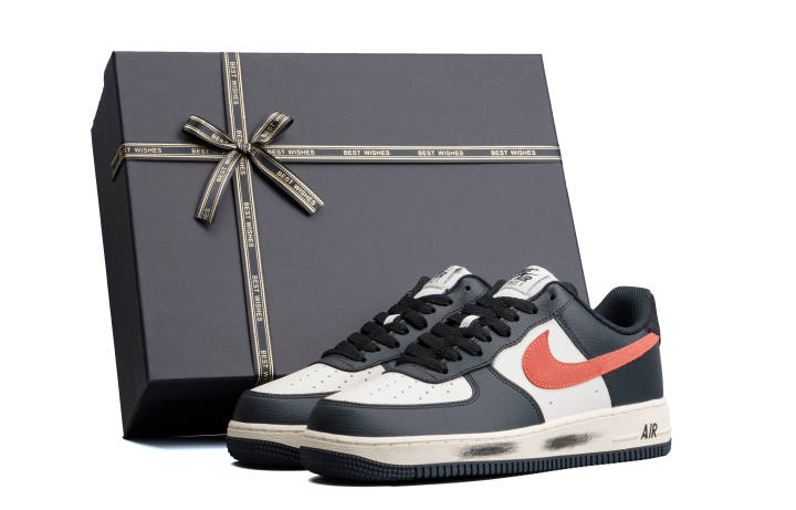 Nike Nike Air Force 1 Coverage Cushioning Impact Resistance Low top Skateboard Shoes Unisex Black Red