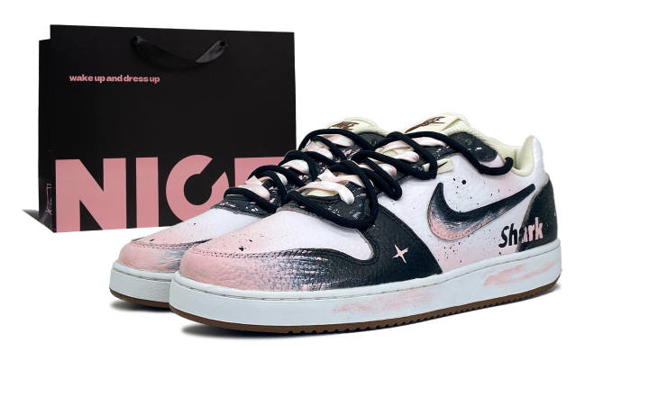 Nike Nike EBERNON Abrasion Resistant Low top Skateboard Shoes Unisex