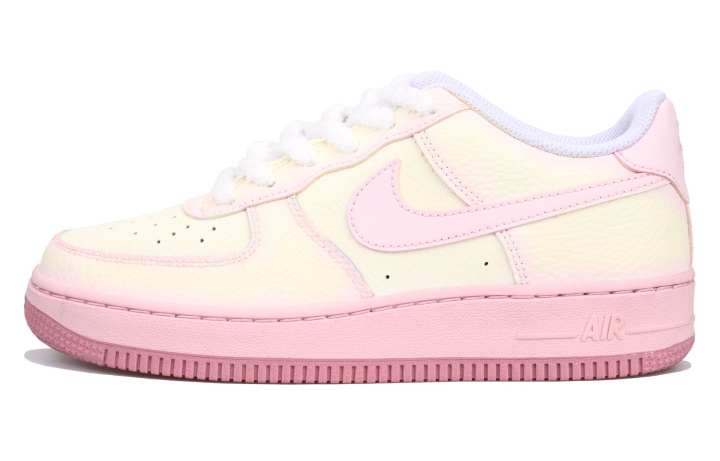 Nike Nike Air Force 1 Low top Skateboard Shoes Women's Beige Pink