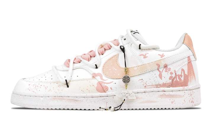 Nike Nike Court Vision 1 Low top Skateboard Shoes Men's White Pink