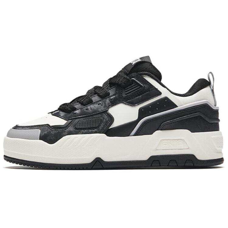Anta Slip Resistant Abrasion Resistant Low top Skateboard Shoes Men's Black White