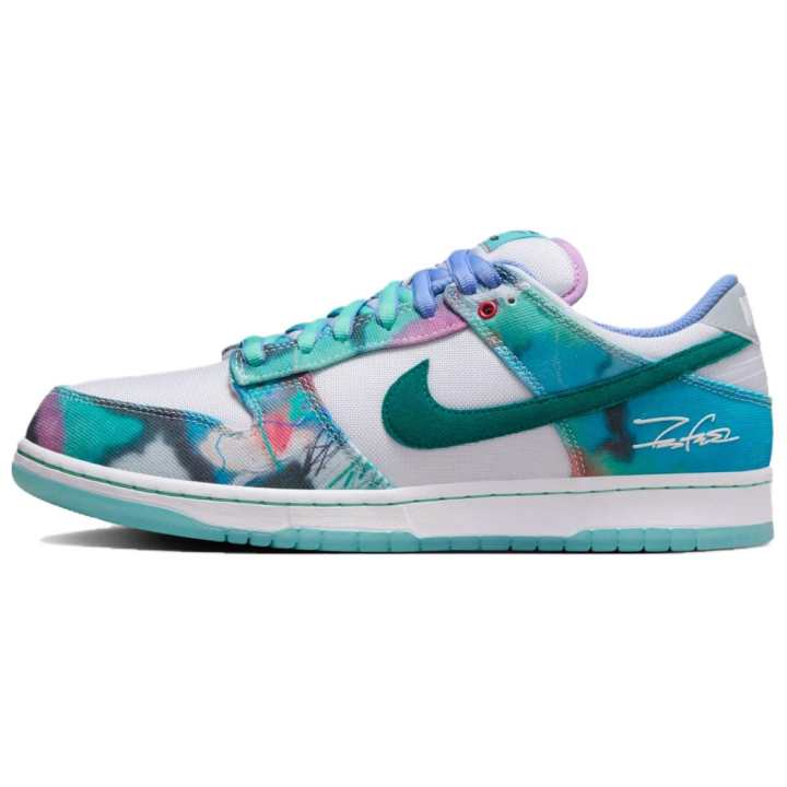Nike Futura Laboratories X Nike SB Dunk Low