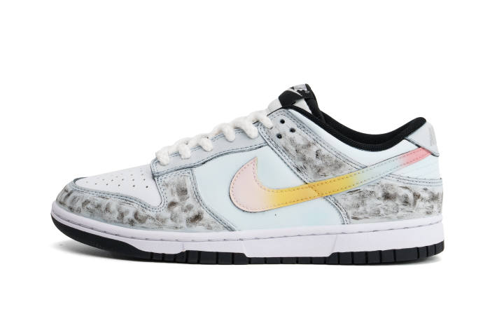 Nike Nike Dunk Cushioning Impact Resistance Low top Skateboard Shoes Women's Black White