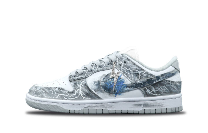 Nike Nike Dunk Low top Skateboard Shoes Men's Gray