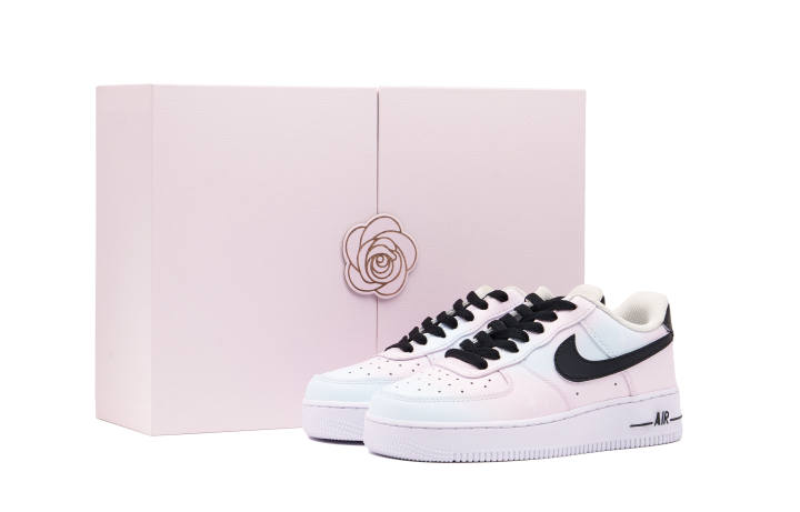 Nike Nike Air Force 1 Abrasion Resistant Low top Skateboard Shoes Women's Black White Pink Box Included