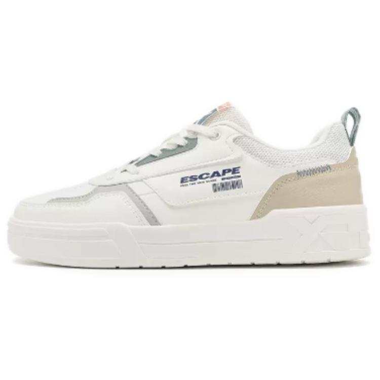 XTEP Unbounded 3.0 Textile, Synthetic Leather Slip Resistant Abrasion Resistant Low top Skateboard Shoes Men's