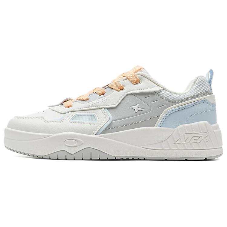 XTEP Slip Resistant Support Low top Skateboard Shoes Women's White Gray Blue