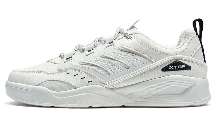 XTEP Textile, Synthetic Leather Coverage Slip Resistant And Abrasion Resistant Low top Skateboard Shoes Men's White