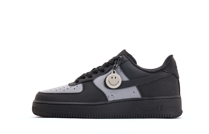 Nike Nike Air Force 1 Coverage Low top Skateboard Shoes Unisex Black