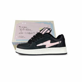 BKAE Abrasion Resistant, Lightweight, And Breathable Low top Skateboard Shoes Unisex Black Pink
