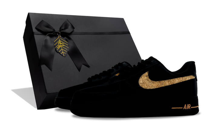 Nike Nike Air Force 1 Black Gold Track Abrasion Resistant Low top Skateboard Shoes Unisex Black