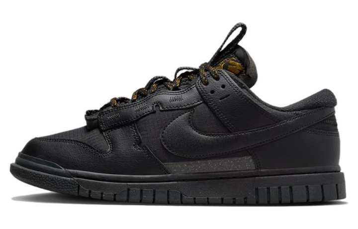 Nike Nike Air Dunk Jumbo Low Black Gold