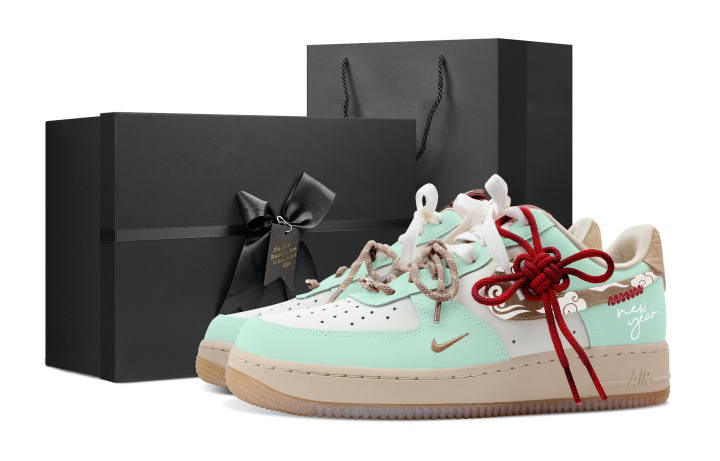 Nike Nike Air Force 1 Slip Resistant Abrasion Resistant Low top Skateboard Shoes Women's Green White