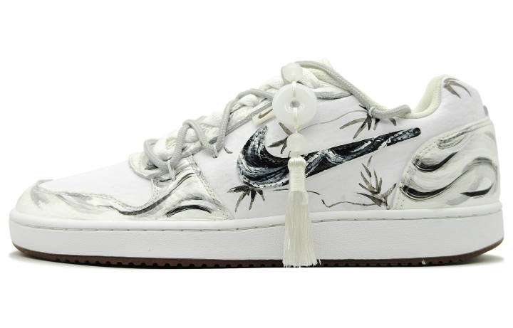 Nike Nike EBERNON Low top Skateboard Shoes Unisex