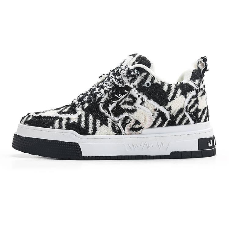 Jifffly Abrasion Resistant Low top Skateboard Shoes Unisex