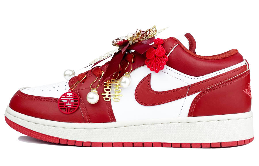 Jordan Jordan Air Jordan 1 Cushioning, Wear Resistant Low top Skateboard Shoes Women's Red White