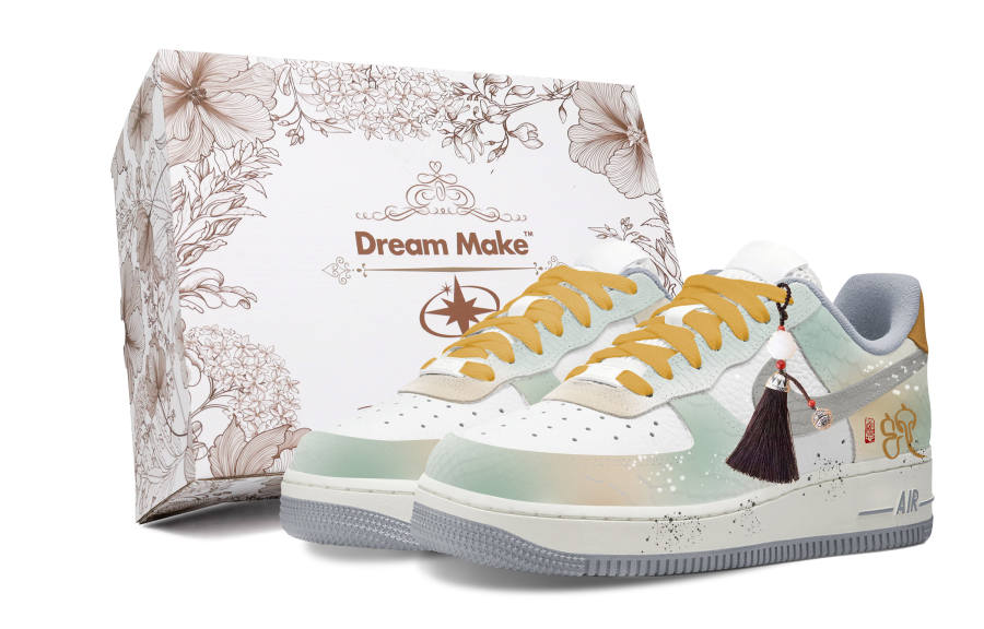Nike Nike Air Force 1 Slip Resistant Abrasion Resistant Low top Skateboard Shoes Women's White Green