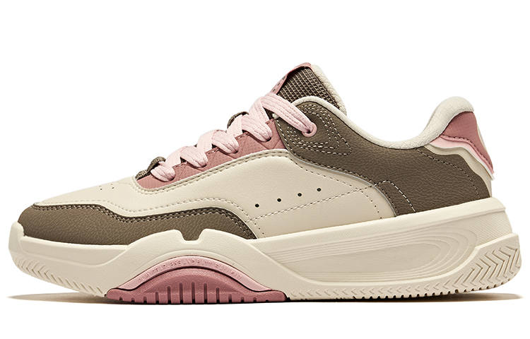 Erke Caramel Latte 2.0 Slip Resistant Abrasion Resistant Low top Skateboard Shoes Women's Eggnog Gray Brownstone