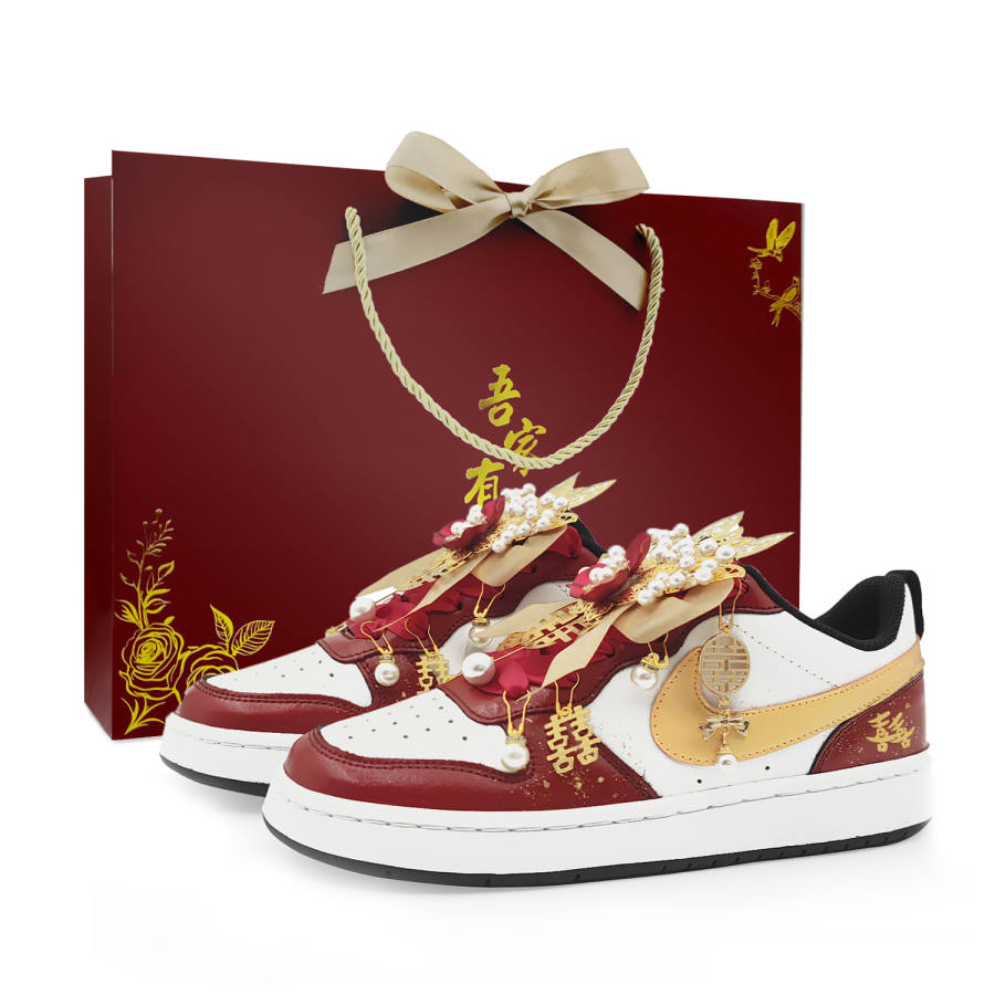 Nike Nike Court Borough Cushioning, Wear Resistant Low top Skateboard Shoes Unisex Red Gold