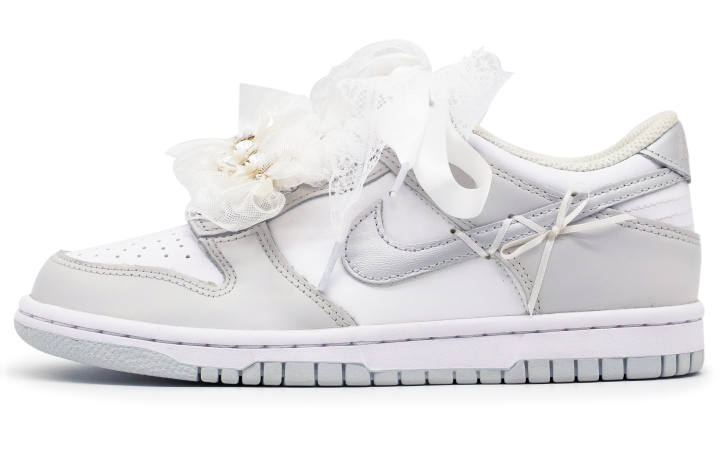 Nike Nike Dunk Crow Craft, Silver Mist Ballet Cushioning, Wear Resistant Low top Skateboard Shoes Women's